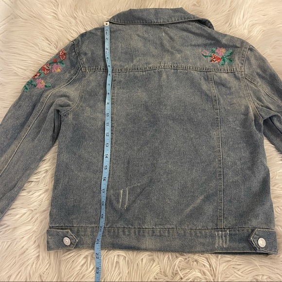 NWT | I.Madeline | Jean jacket-Floral embroidery - Picture 11 of 16